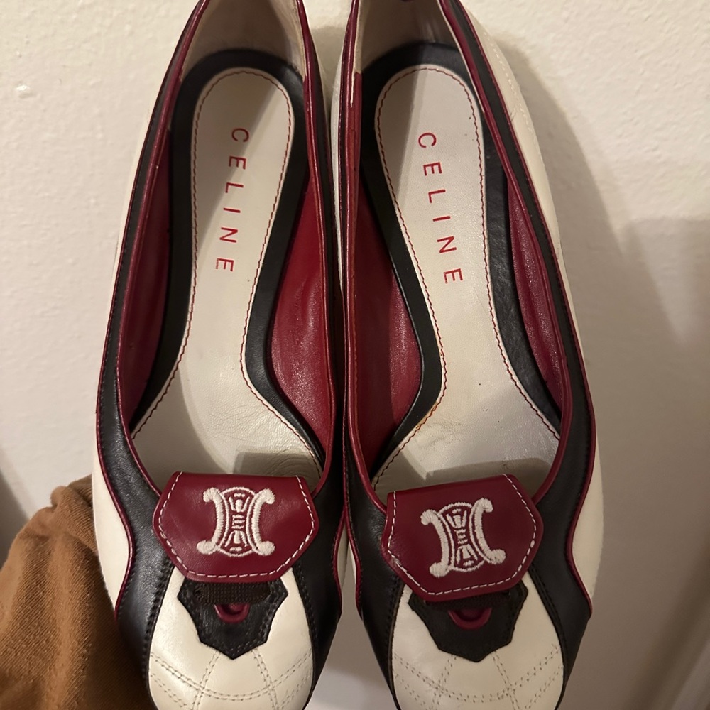 Celine x FIFA World Cup 2002
collab shoes size 9/8.5 - Picture 6 of 6